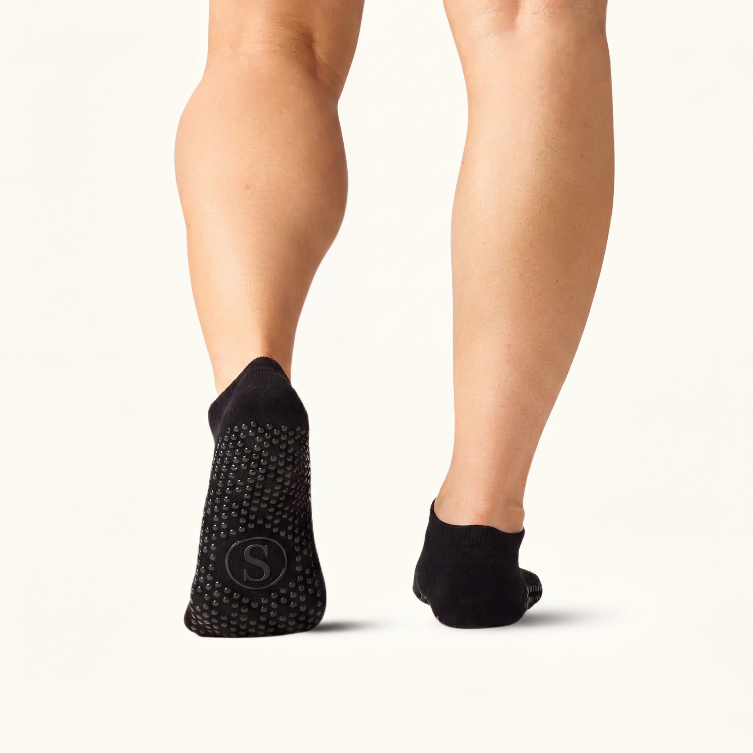 Low Rise Grip Socks